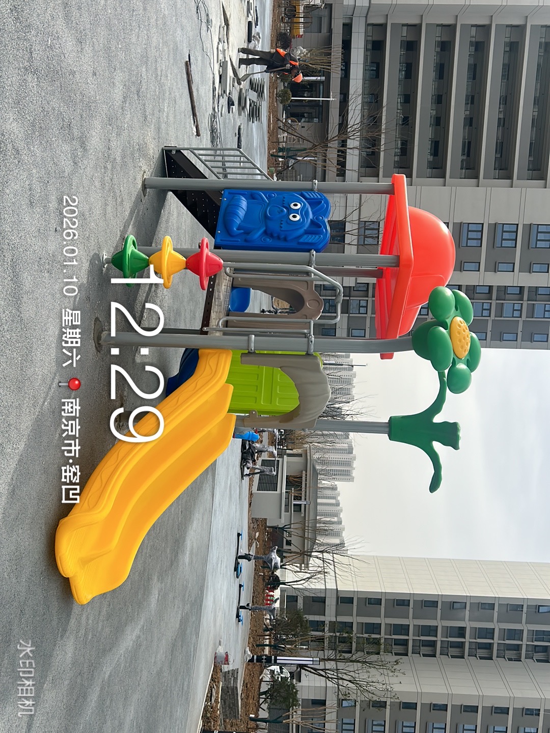 组合滑梯设备厂家定制